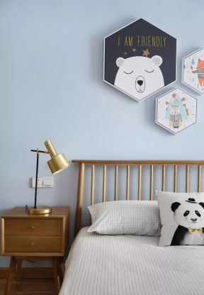 简约日式风格150平米三居卧室蓝色背景墙装饰图片