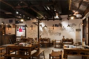 中式风格900平米火锅餐厅大厅桌椅摆设图片