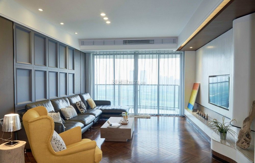 保利林语溪165㎡现代简约两居室客厅装修效果图