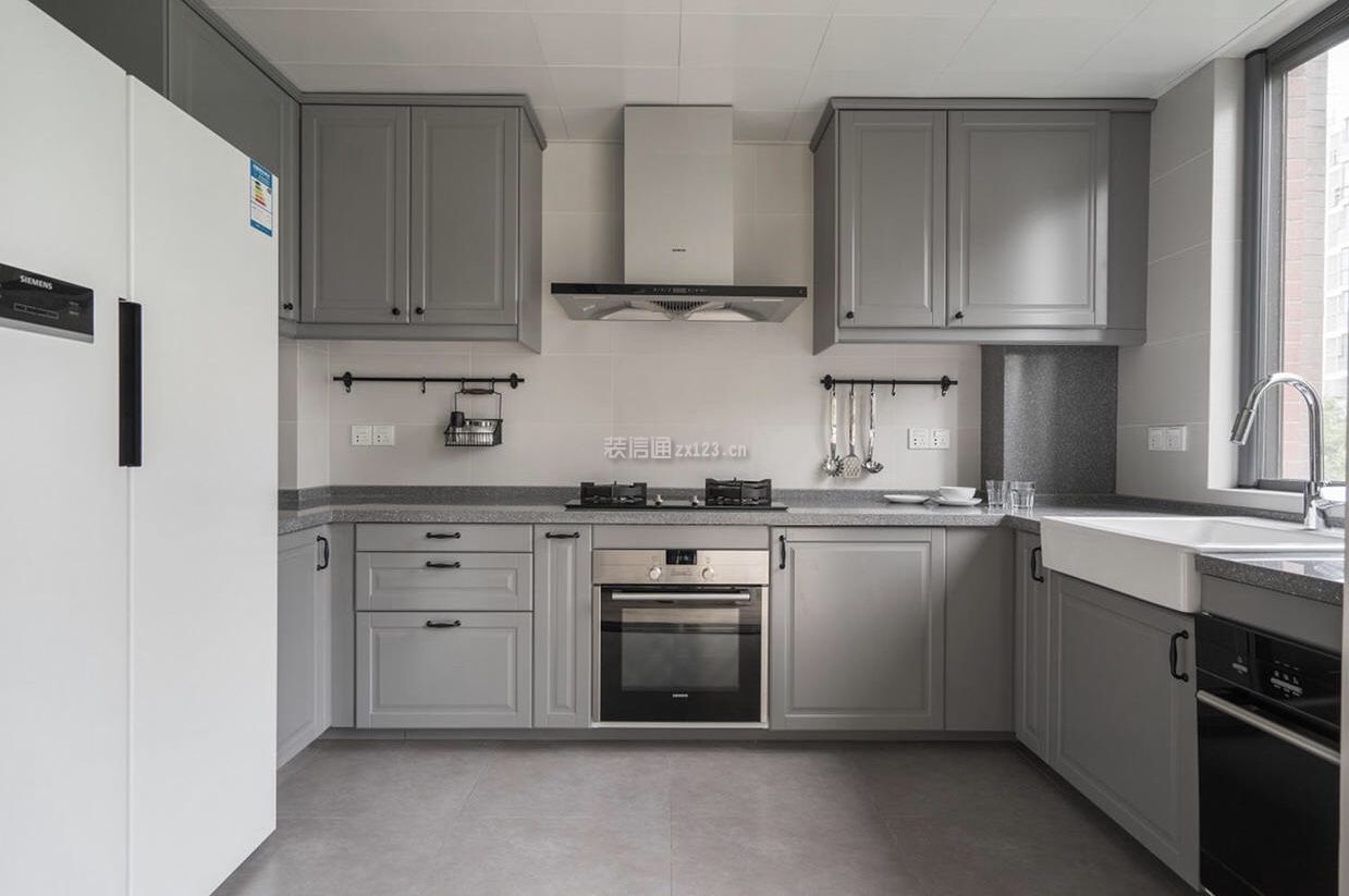 140平米现代简约风格厨房装修设计图片
