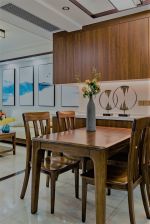 新中式风格92平方米三居餐厅实木餐桌装修图片