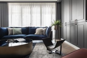 现代轻奢116平米三居客厅蓝色沙发搭配设计图