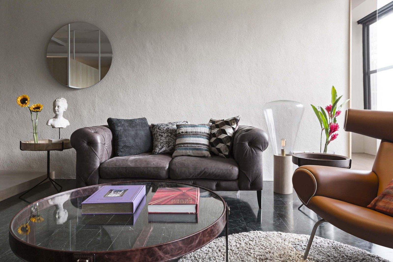 现代简约风格89平米三居客厅沙发墙装饰图片