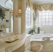 国外欧式别墅大浴室罗马柱设计效果图片
