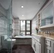美式风格房子卫生间砖砌浴缸装修效果图