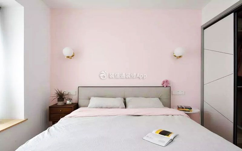 81平米温馨卧室粉色背景墙装修效果图大全