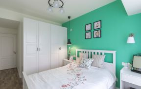  2020简约家庭卧室装修设计 2020简约卧室白色家具图片