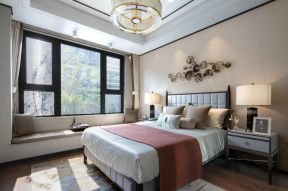 132平米新中式风格三室卧室床头台灯装修实景图