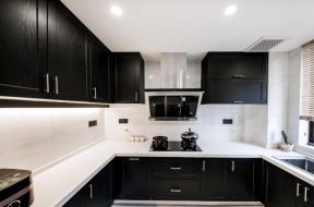 黑色橱柜图片 黑白厨房装修效果图 2020黑白厨房橱柜效果图