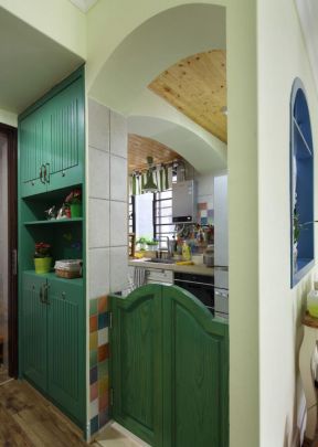 137平美式风格厨房绿色门装修效果图