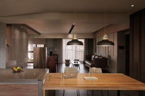 91平米现代简约风格两居餐厅实木餐桌装潢图片