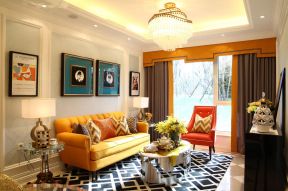 195平米四居室新房暖色调客厅黄色沙发设计图片