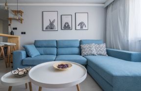 73平客厅室内蓝色沙发装修装潢图