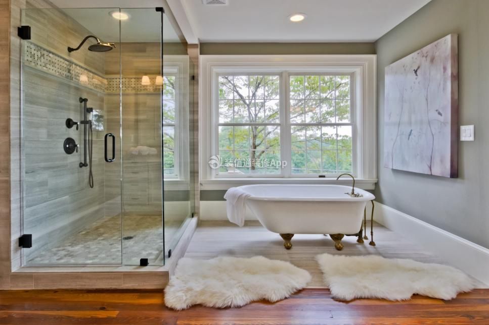 2023温馨家庭卫生间淋浴房玻璃门设计图片