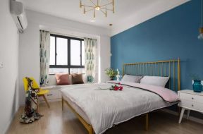 北欧风格商品房卧室蓝色背景墙装修