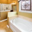 2023小美式风格家庭卫浴室浴缸设计图片