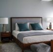 2023温馨舒适家庭主卧室双人床摆放图片