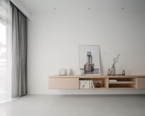 现代极简风格117平三居房间装饰柜设计图片