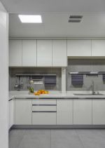 136平米厨房白色橱柜装修设计效果图