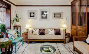 经典中式风格客厅沙发抱枕装饰设计图片
