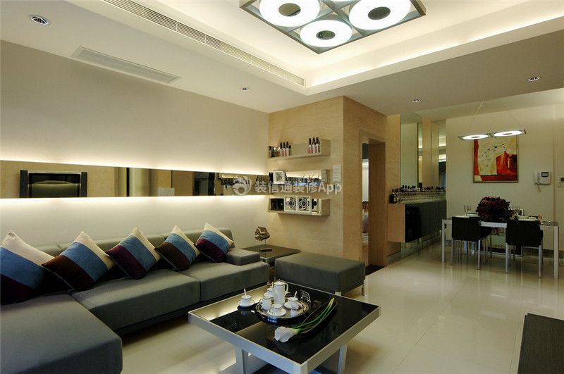 149平米现代三居客厅沙发装修设计效果图