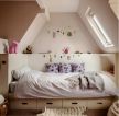 小型阁楼卧室抽屉储物床设计图片
