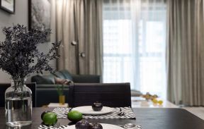 国王镇110平米现代三居餐桌装修设计效果图欣赏