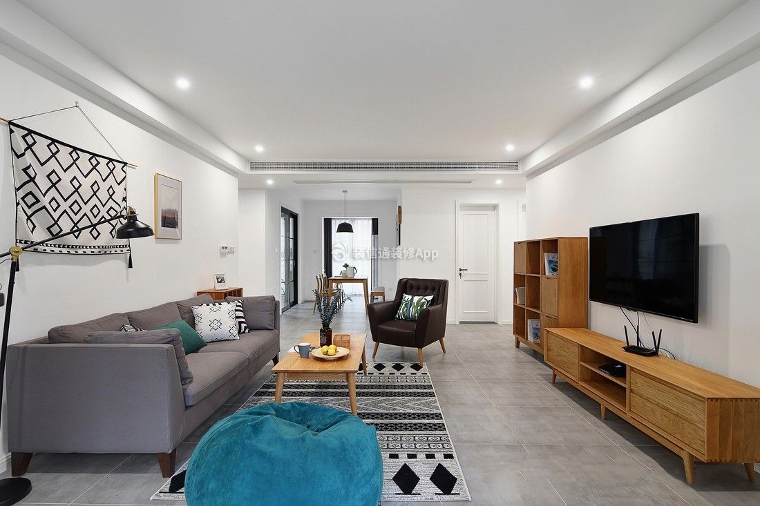 90平米现代二居客厅沙发背景墙装修设计效果图