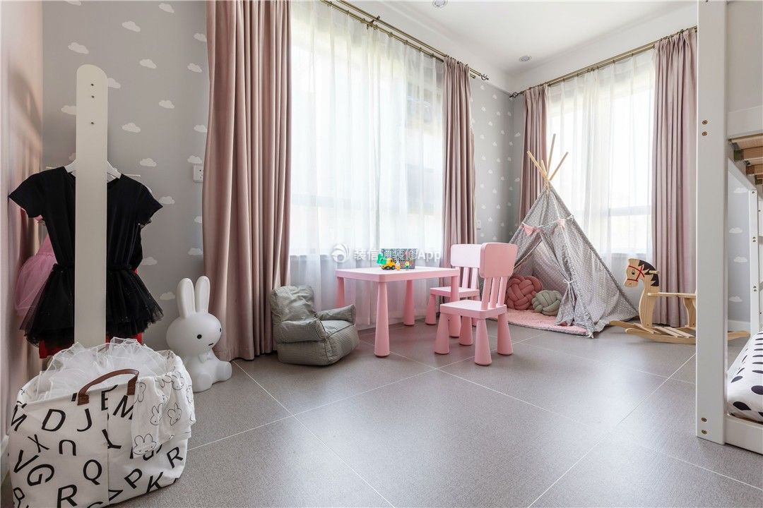 126平方现代混搭风格儿童房粉色窗帘图片