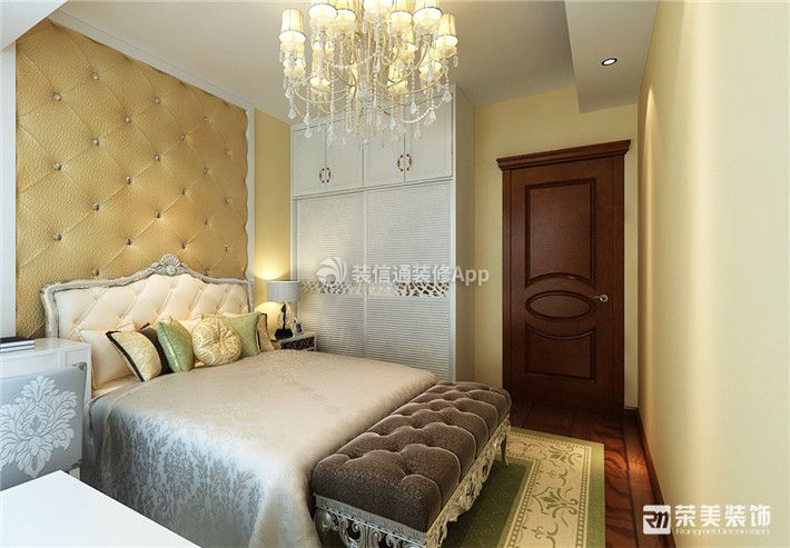 天誉华庭欧式115平三居室卧室装修案例