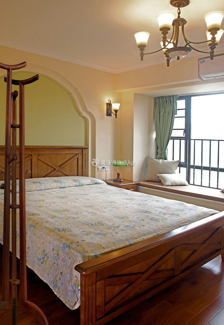 时代云图美式180平复式卧室装修案例