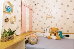 麒龙国际88平米二居现代卧室背景墙装修设计效果图