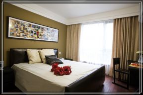 金地天府城85平现代风格卧室纯色窗帘装修设计图