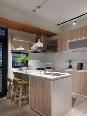 小型公寓家庭厨房吧台装潢设计图片欣赏