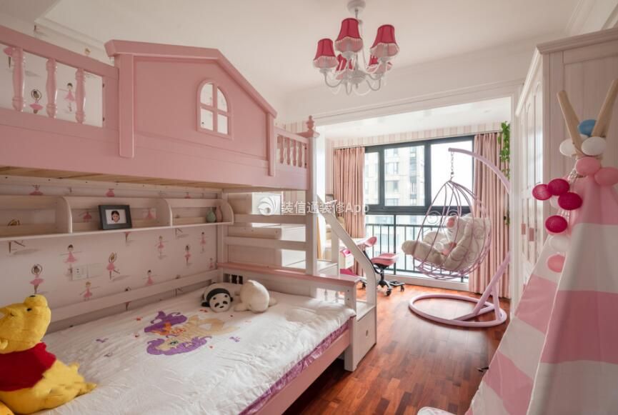 12平大户型粉色儿童房家具摆放装修效果图