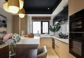 晶鑫丽座140平现代风格家庭厨房橱柜设计效果图
