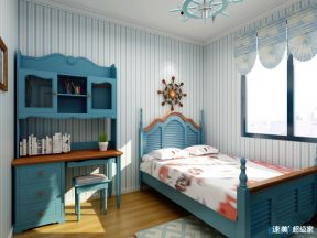 旭和蓝花楹地中海95平二居室卧室装修案例