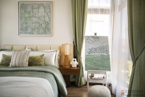盛天悦景台200平新中式风格卧室绿色窗帘装修图