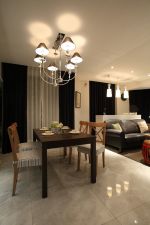 龙城国际140平米三居室中式风格餐厅吊灯装修设计效果图