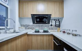 现代风格96平米三居室厨房装修效果图片欣赏