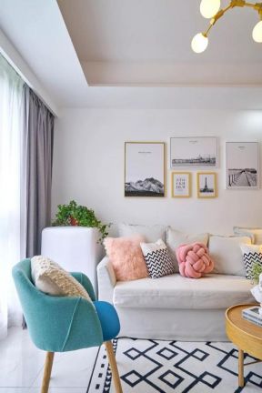 中联天城二居89平混搭风格客厅沙发装饰效果图
