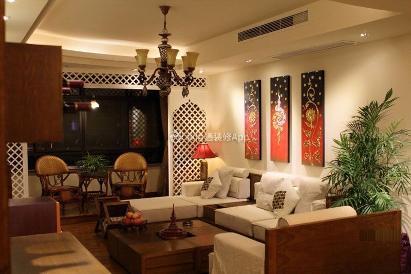 保利观澜96㎡东南亚风格客厅装修效果图