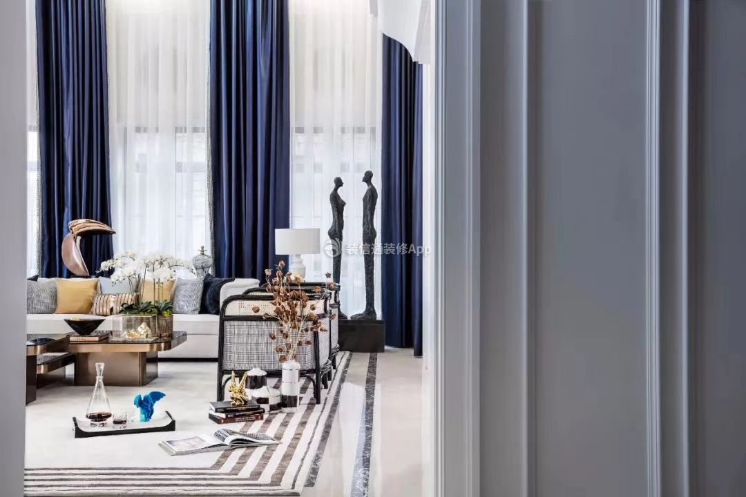 碧桂园300平法式风格别墅客厅窗帘装修设计图