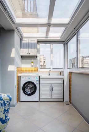 新星宇和锦70平米二居美式风格阳台洗衣机装修设计效果图