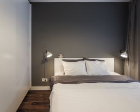 翡翠公寓一居室68平现代简约卧室装修效果图