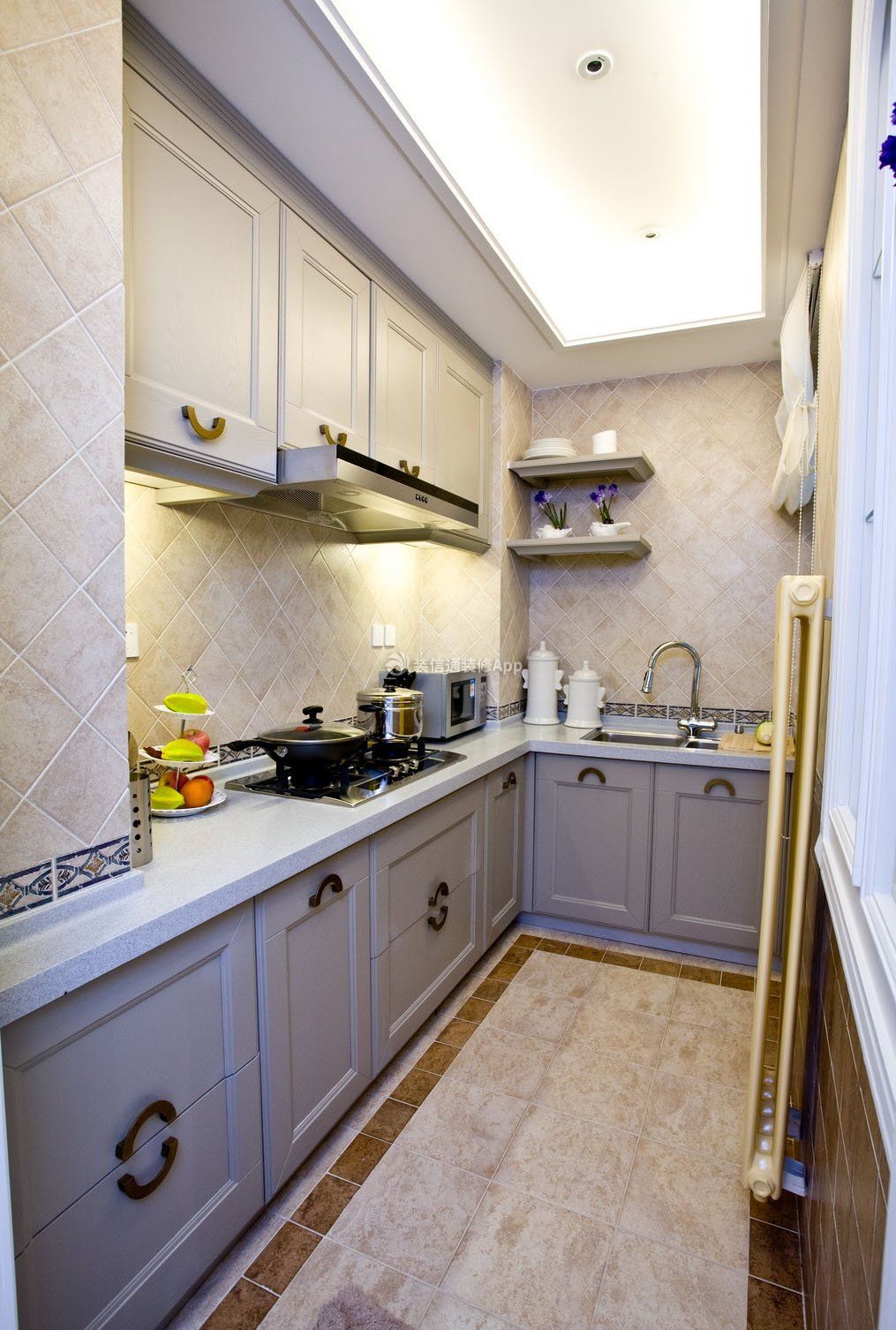 100平米地中海风格三居室厨房装修设计效果图