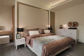 奥园广场现代100平二居室卧室装修案例
