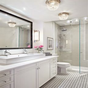 紫金瀚江府178平法式风格三居室卫生间装修设计效果图