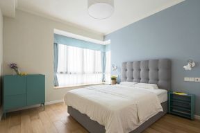 素社直街现代简约128平三居室卧室装修案例