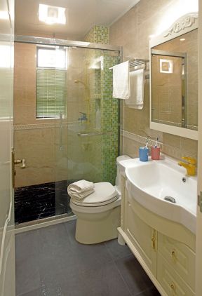 美式风格三居室160平米卫生间装修效果图片大全